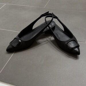 Nordstrom Elegant Black Slingback Flats Size 8